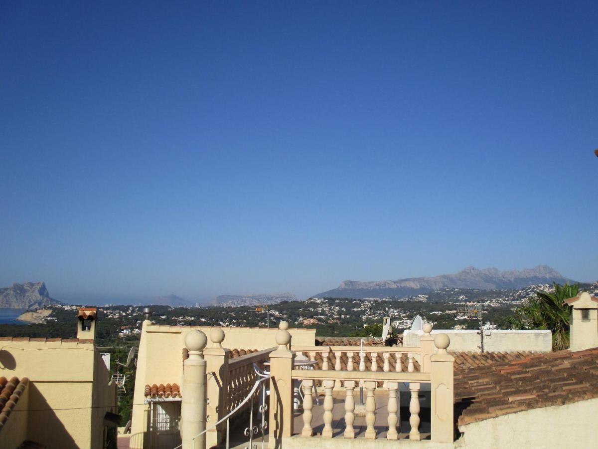Strandnahe Wohnung Mit Meerblick Moraira Bagian luar foto