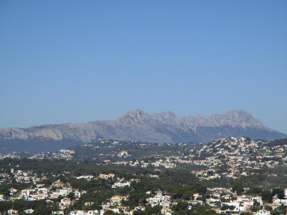 Strandnahe Wohnung Mit Meerblick Moraira Bagian luar foto